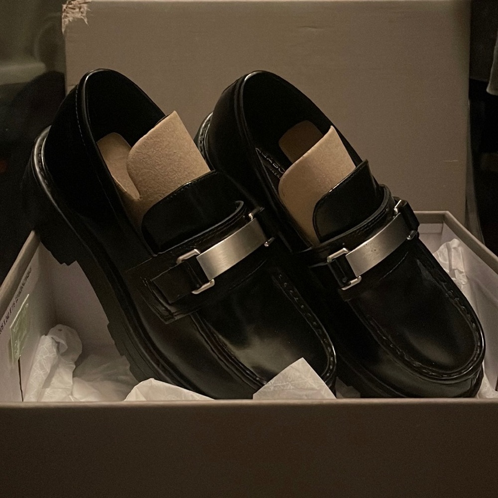 Vagabond cosmo 2.0 black leather loafers